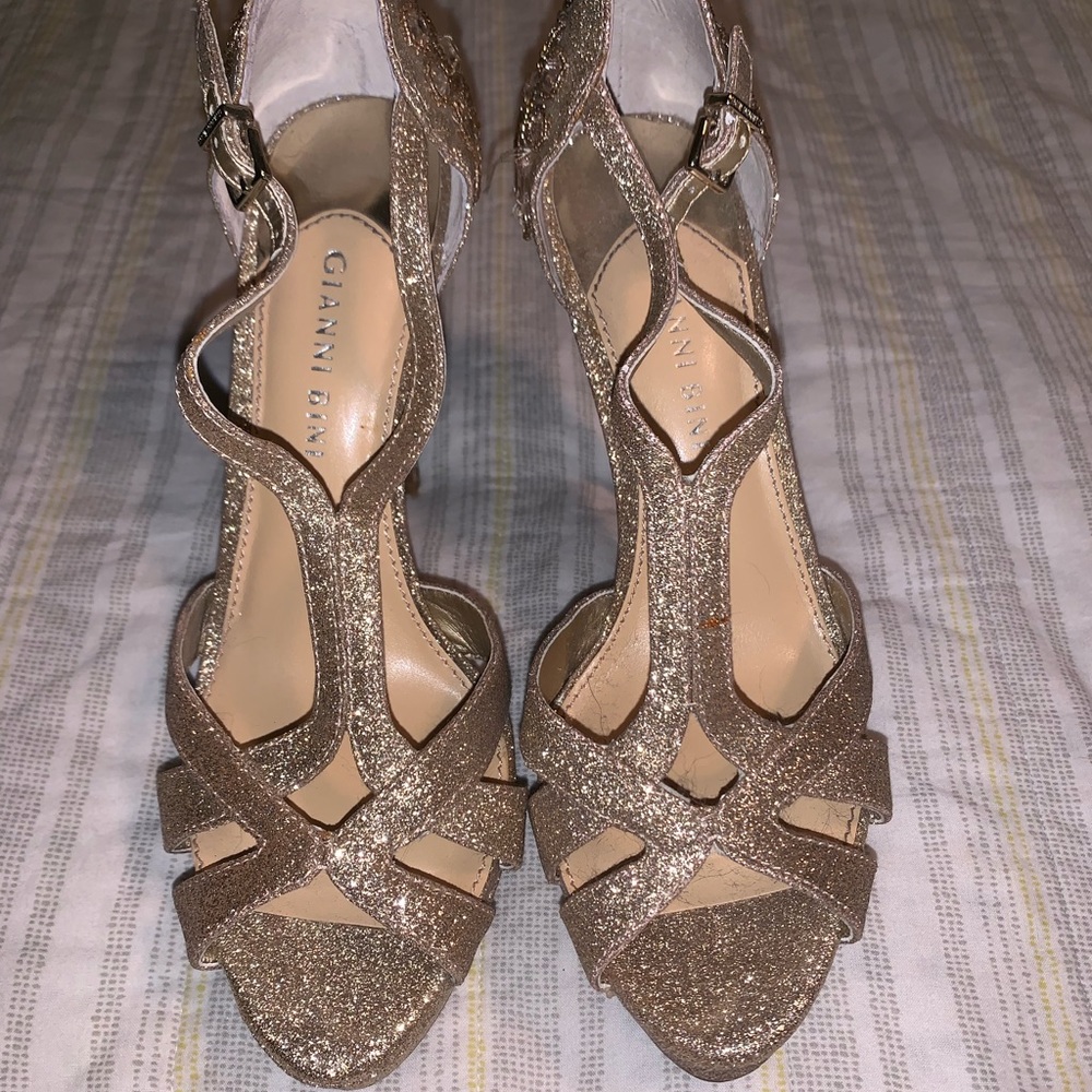 Perfect dressy shoe